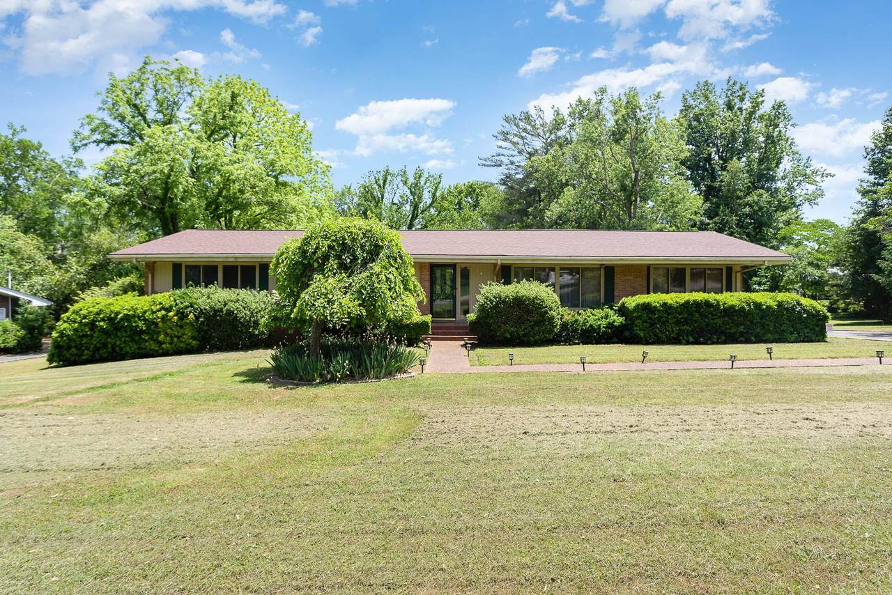 212 Pineview St - Photo 1