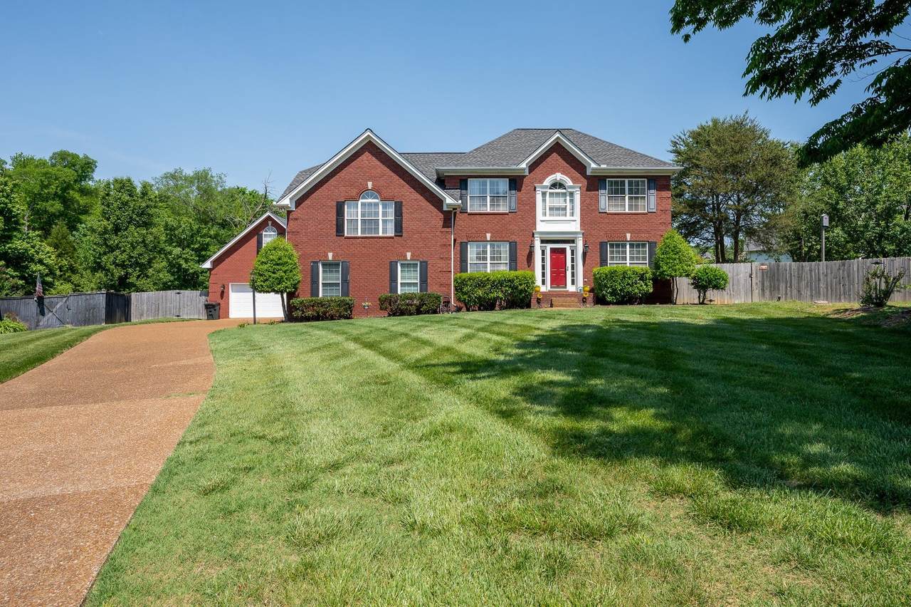 146 Huntington Pl - Photo 1