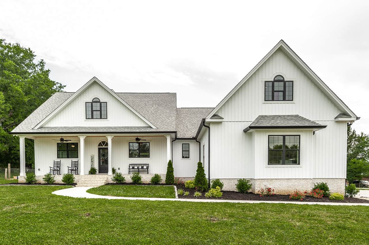 422 Newton Ln - Photo 1