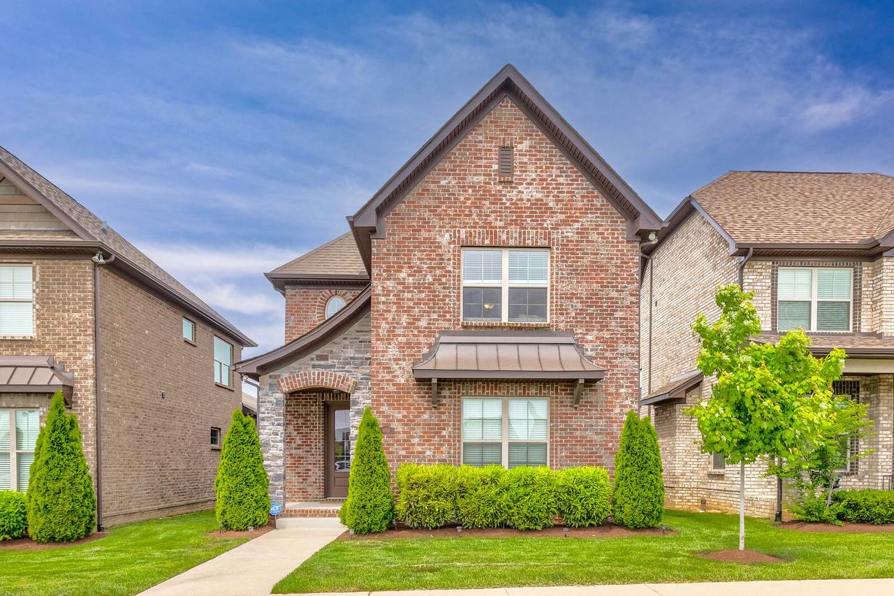 1058 Ambling Way - Photo 1