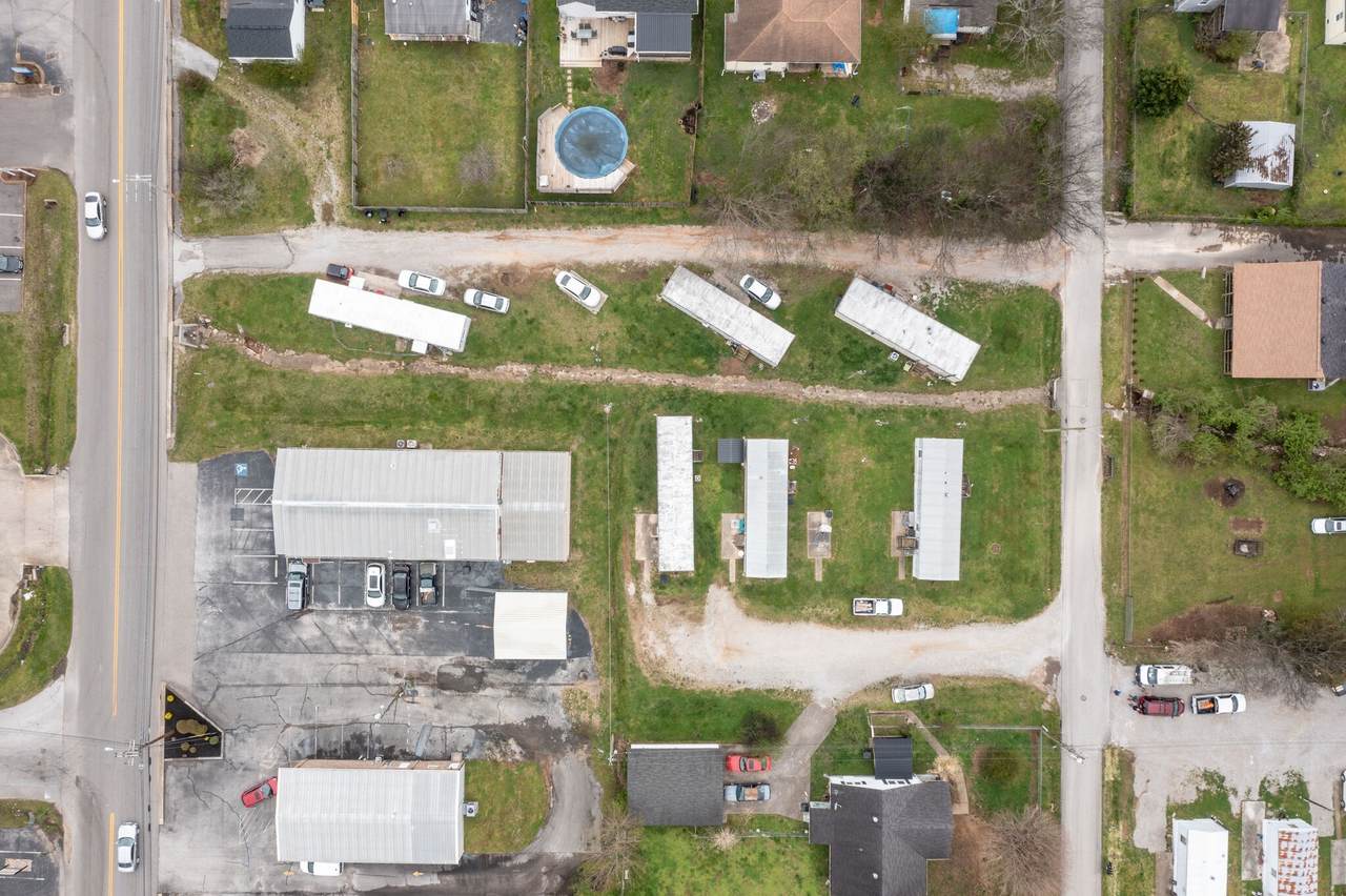 802 Brown St - Photo 1