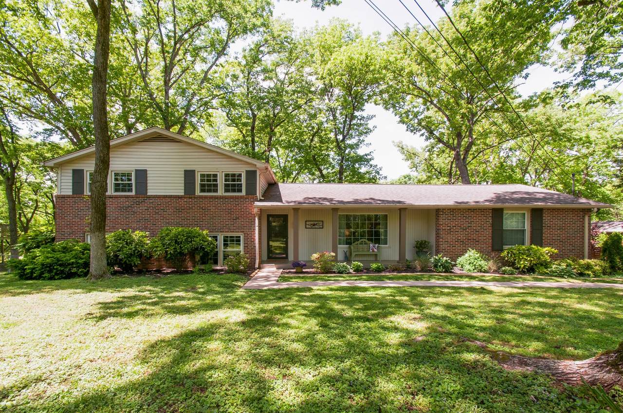 921 Plateau Pkwy - Photo 1