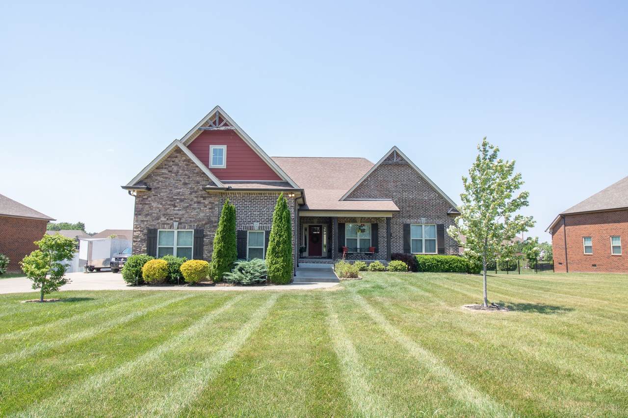 3005 Bristol Ln - Photo 1