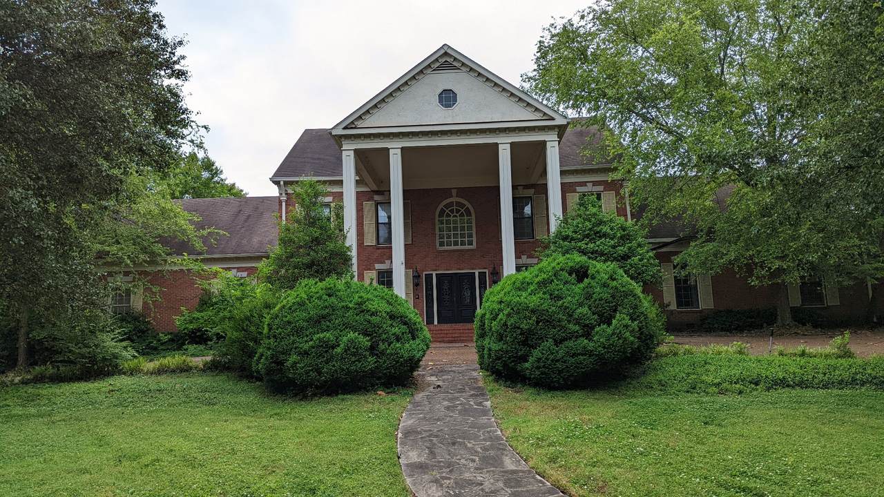 509 Granny White Pike - Photo 1
