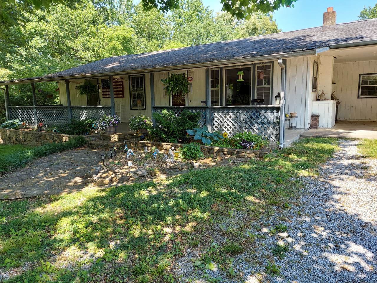 1497 Harpeth Xing - Photo 1
