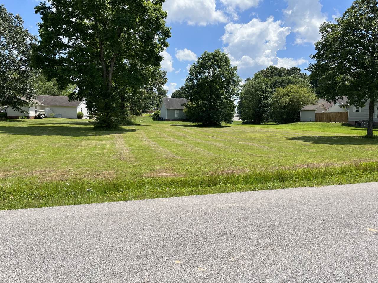 7 Salem Ln - Photo 1