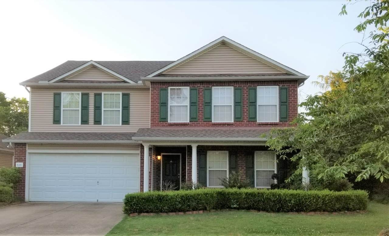 525 Ewing Dr - Photo 1