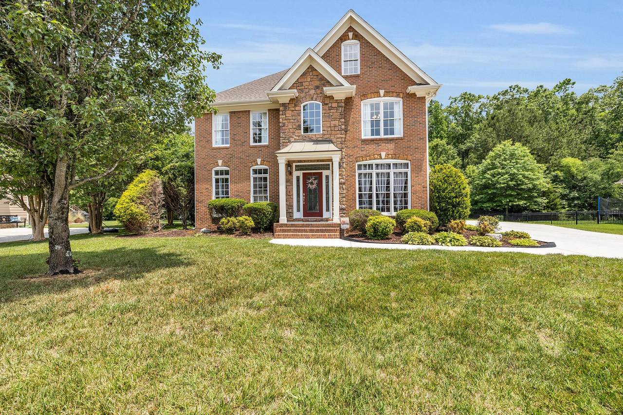 1829 Chadwick Ct - Photo 1