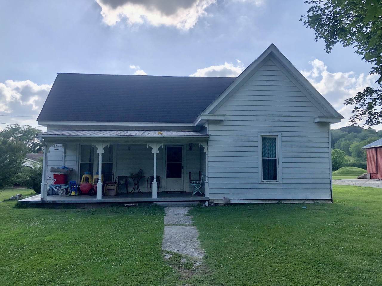 407 Mill St - Photo 1