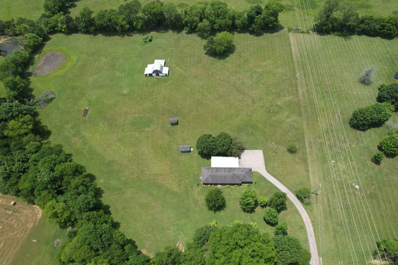225 S Rutland Rd - Photo 1