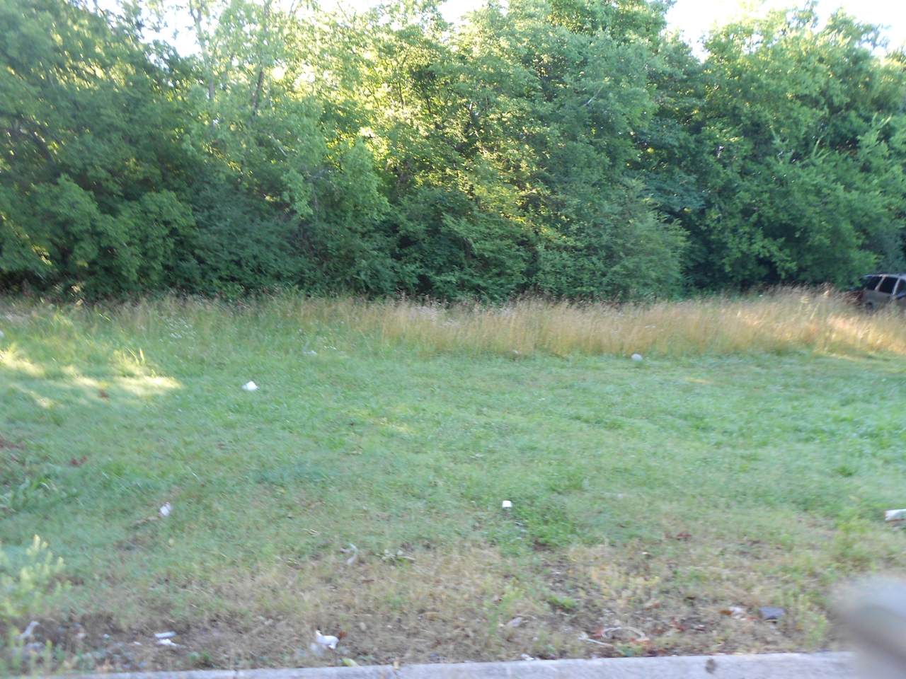 1701 Westchester Dr - Photo 1