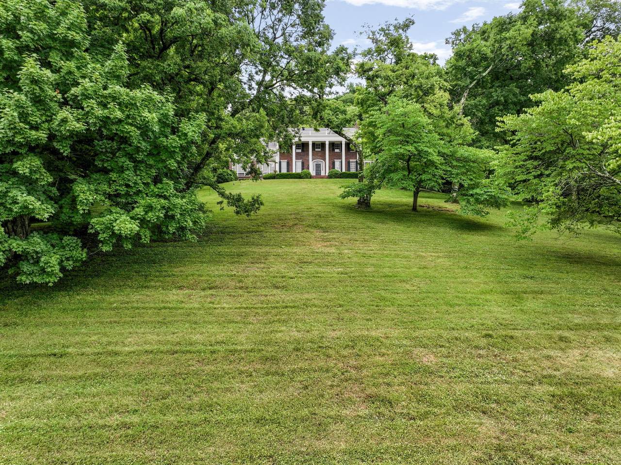 5350 Hillsboro Pike - Photo 1