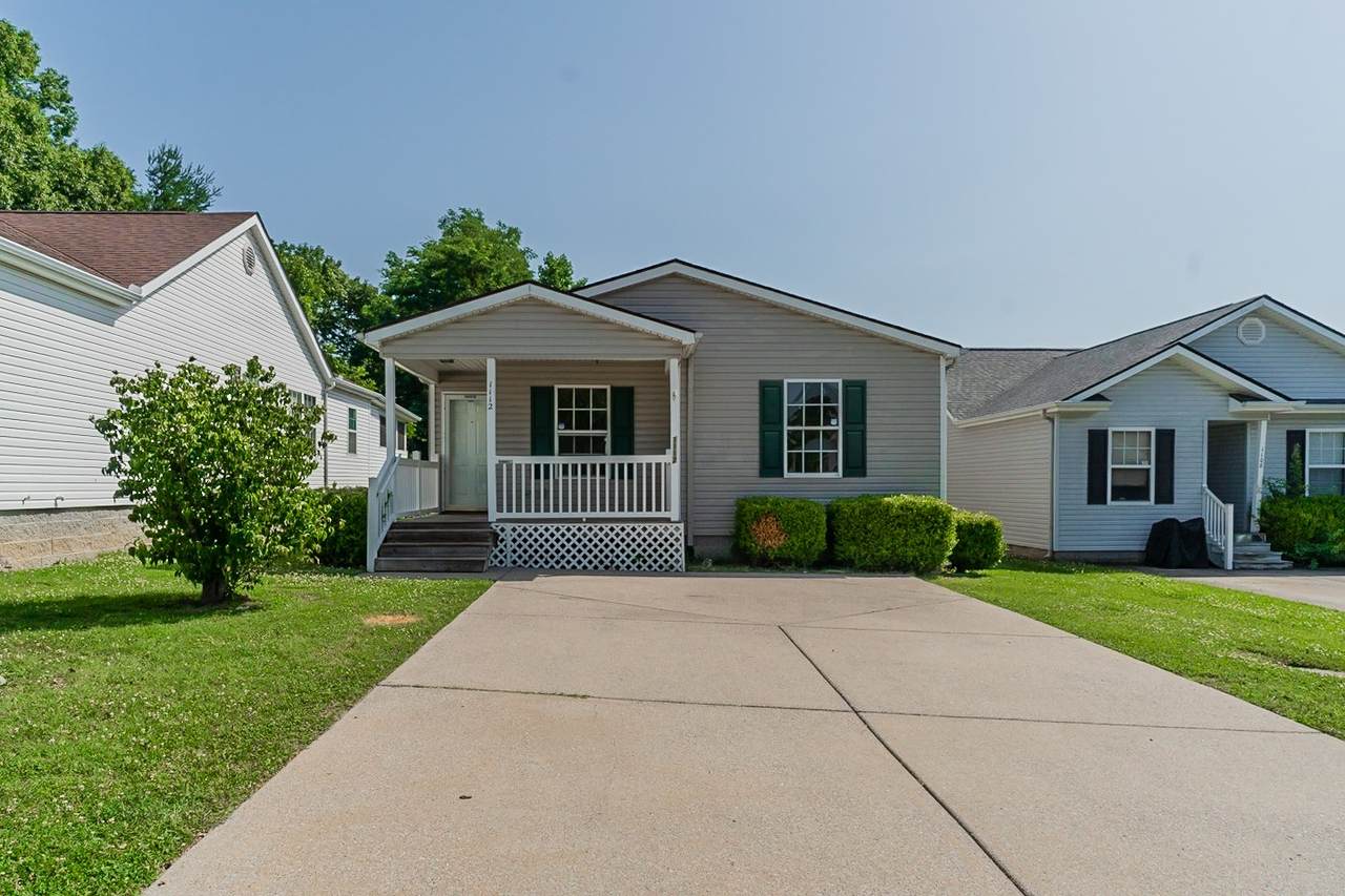 1112 Brittany Park Ln - Photo 1