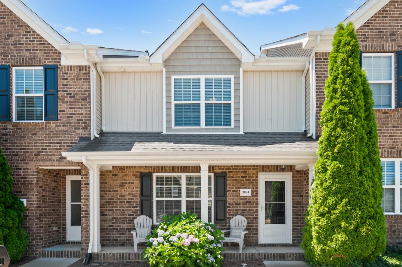 3004 Dena Ln - Photo 1