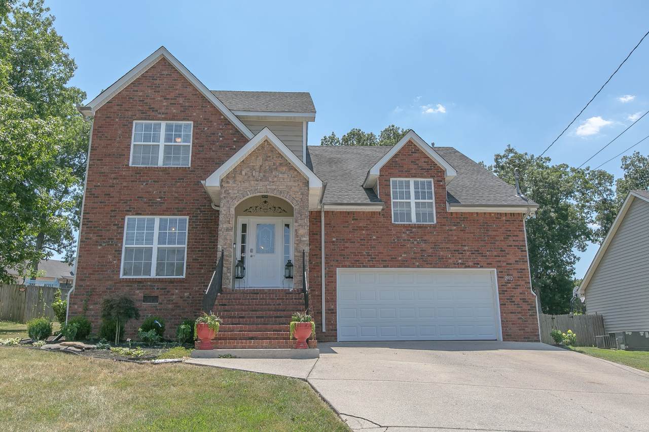 2952 Greentree Drive - Photo 1
