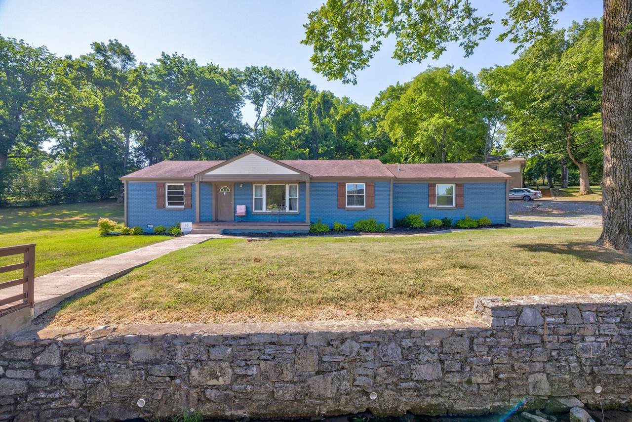 1201 S Graycroft Ave - Photo 1