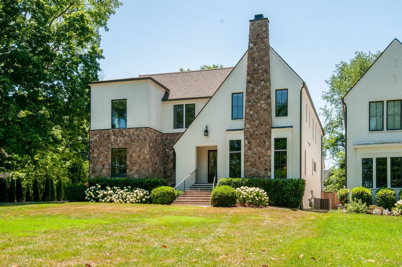 3805 Brighton Rd - Photo 1