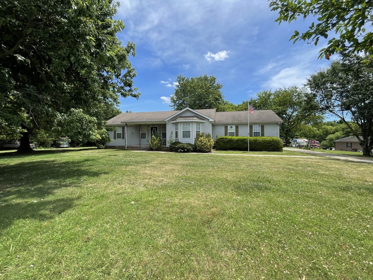 275 Bettis Rd - Photo 1