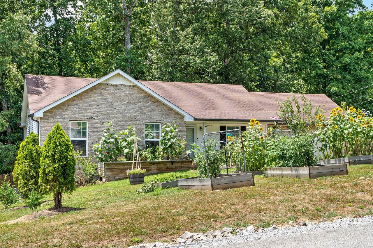3483 Eastridge Rd - Photo 1