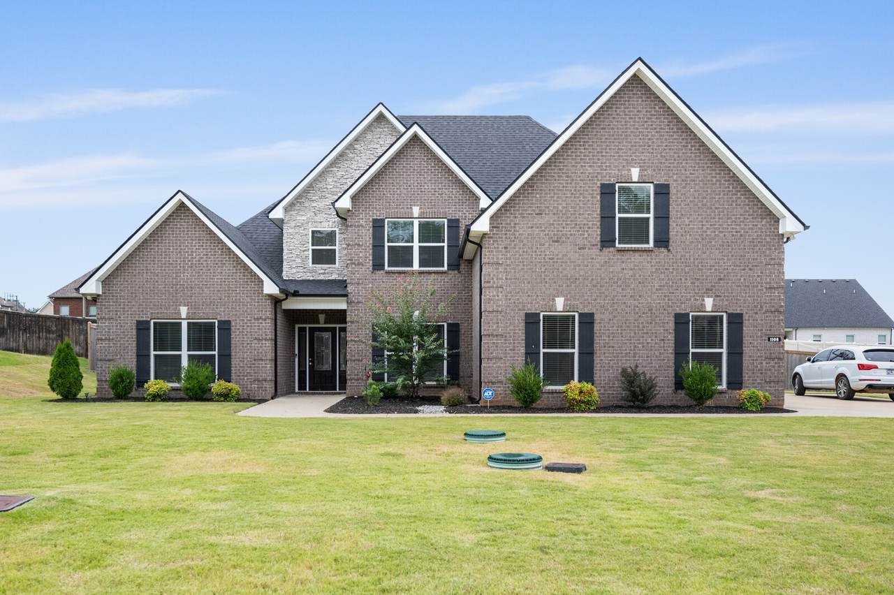 1108 Watercress Ct - Photo 1