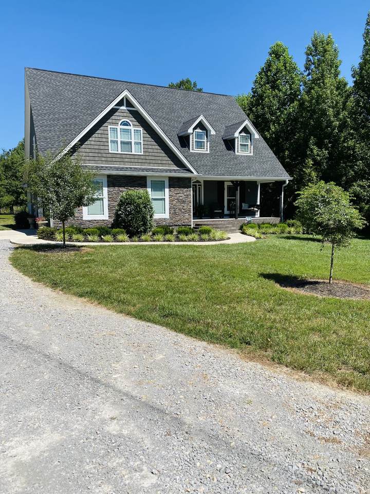 650 Dearman St - Photo 1
