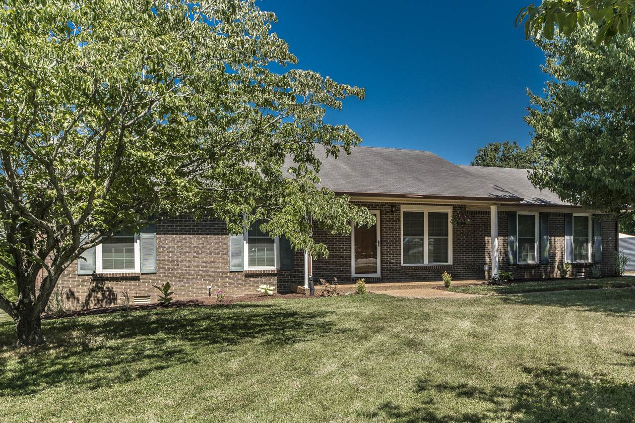 150 Virginia Dr - Photo 1