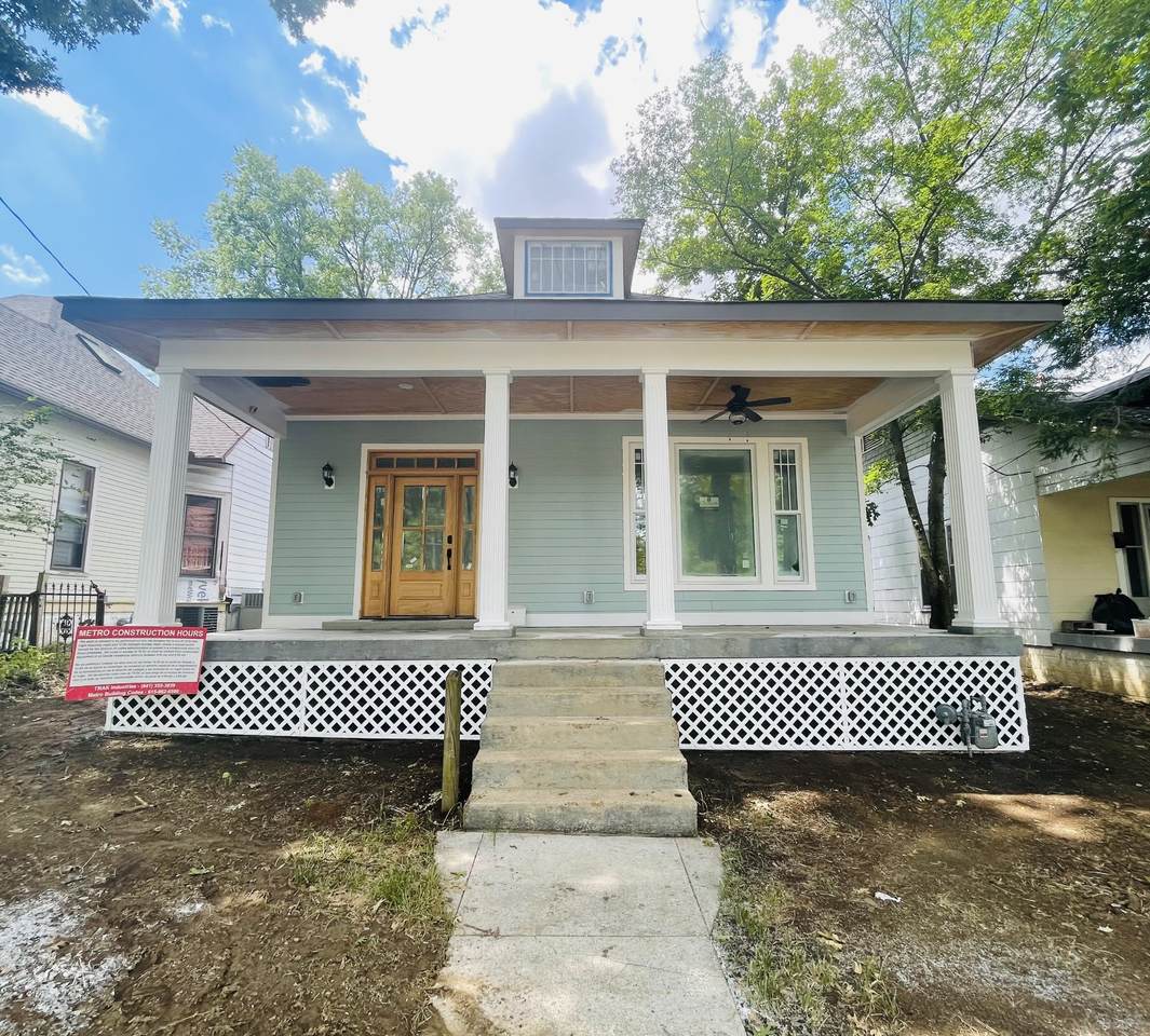 1806 Shelby Ave - Photo 1