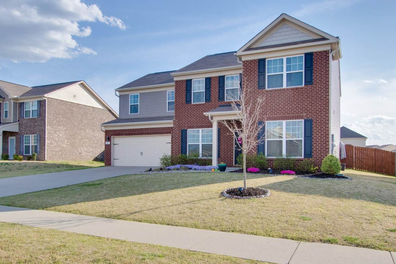 71 Drakes Dr - Photo 1