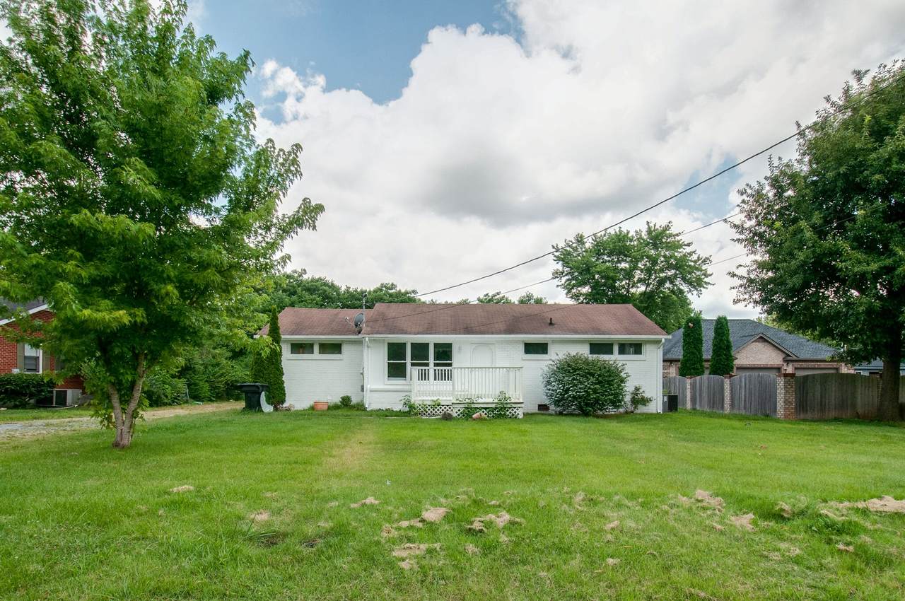806 Netherland Dr - Photo 1