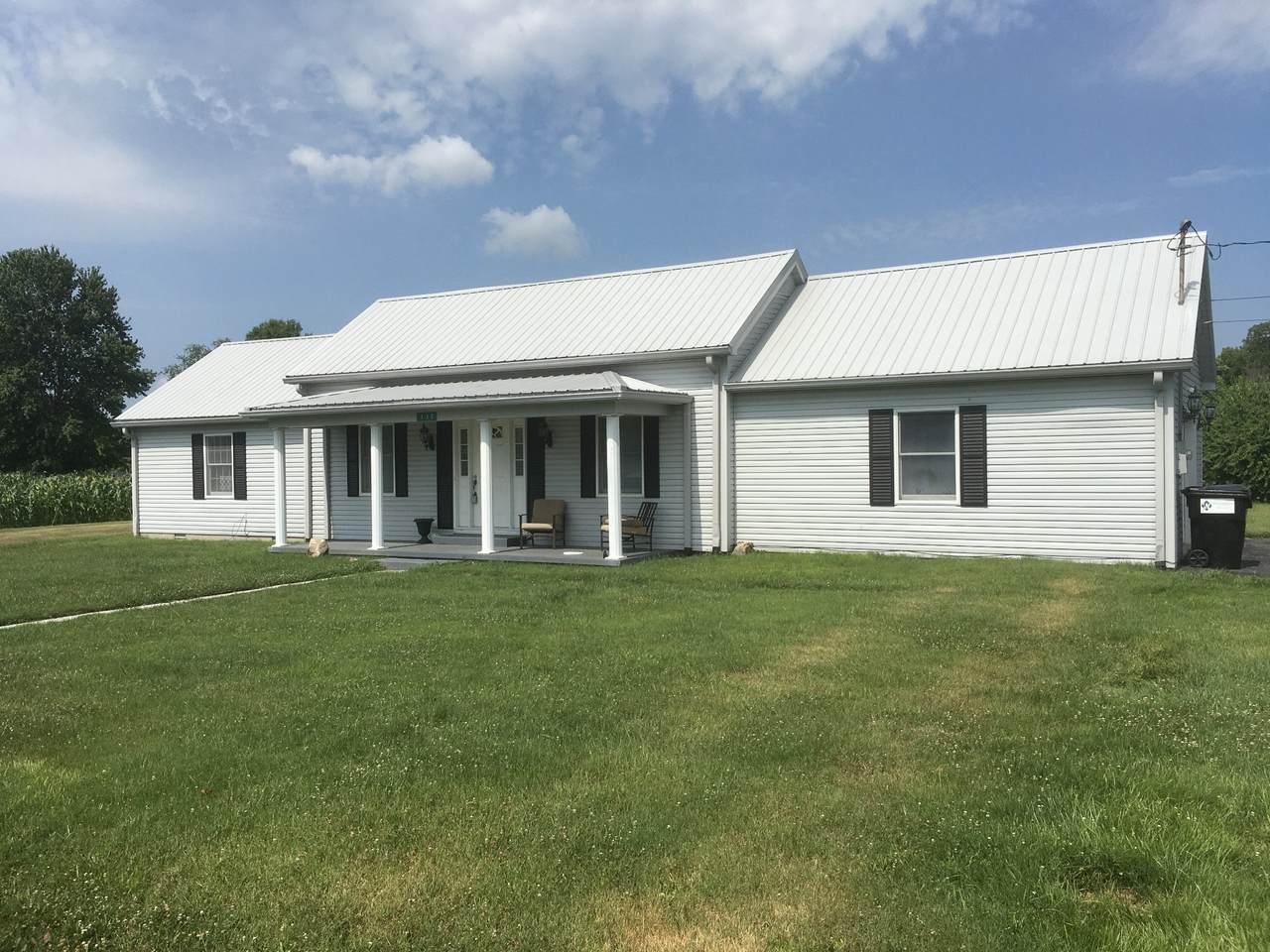 137 Dripping Springs Road - Photo 1