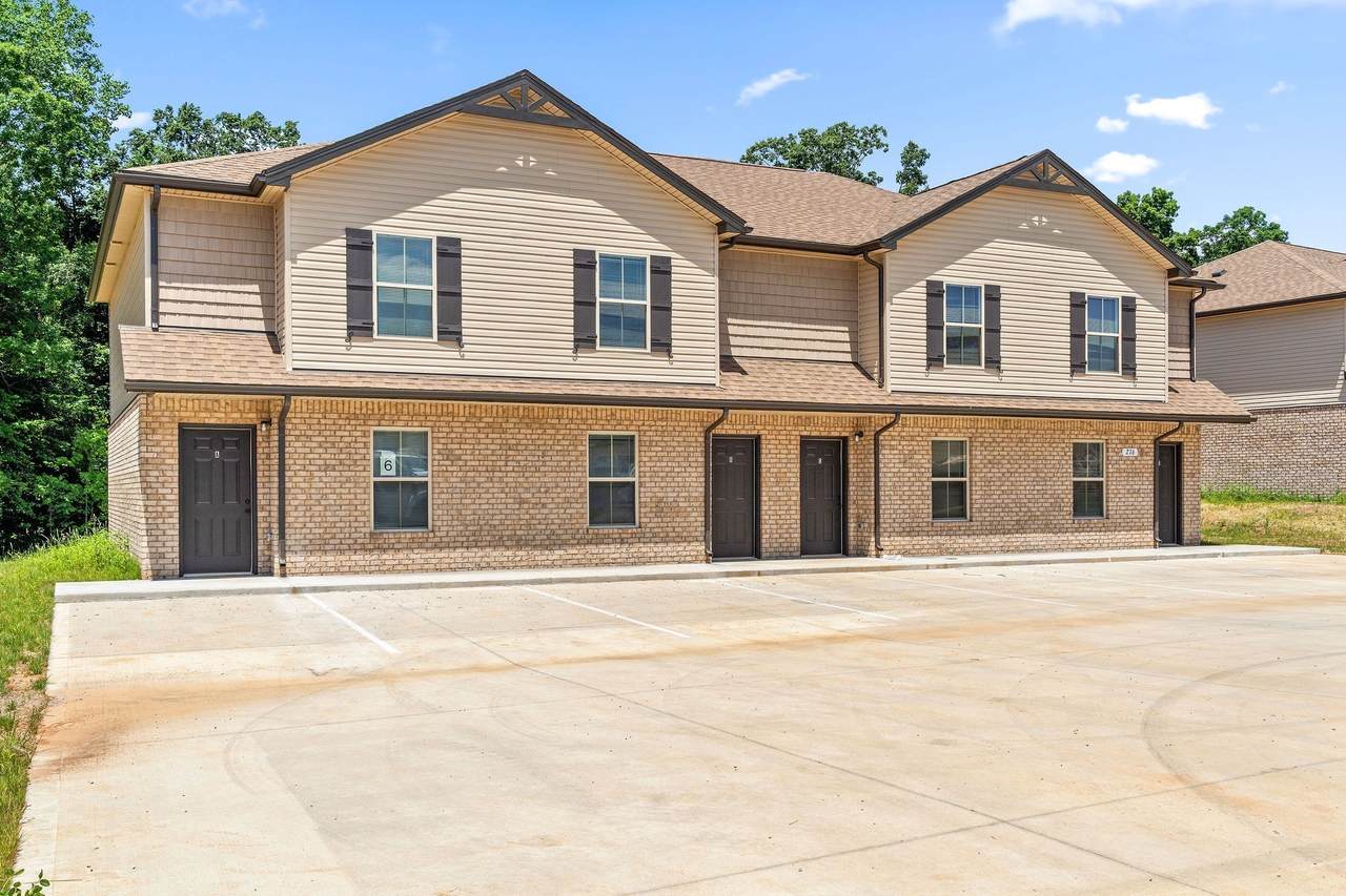 276 Smithson Ln - Photo 1
