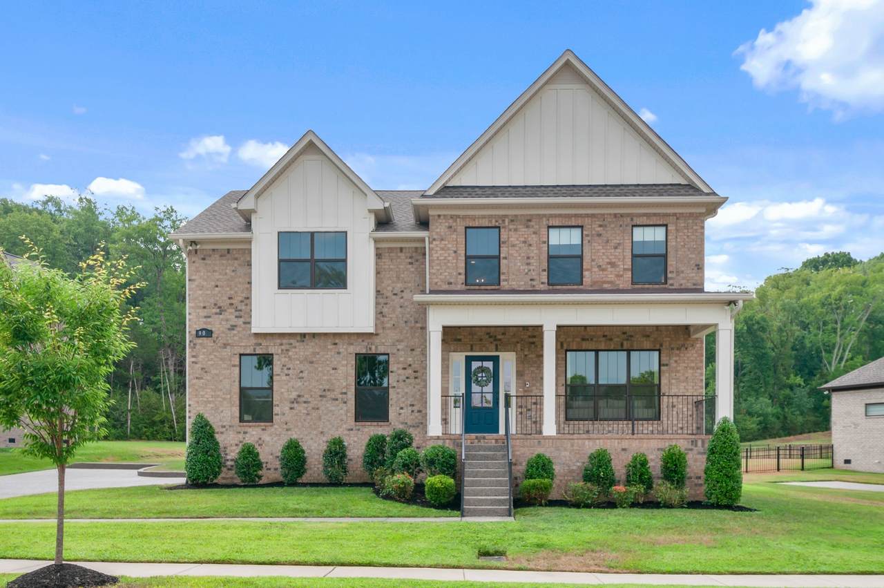 909 Redstone Ln - Photo 1