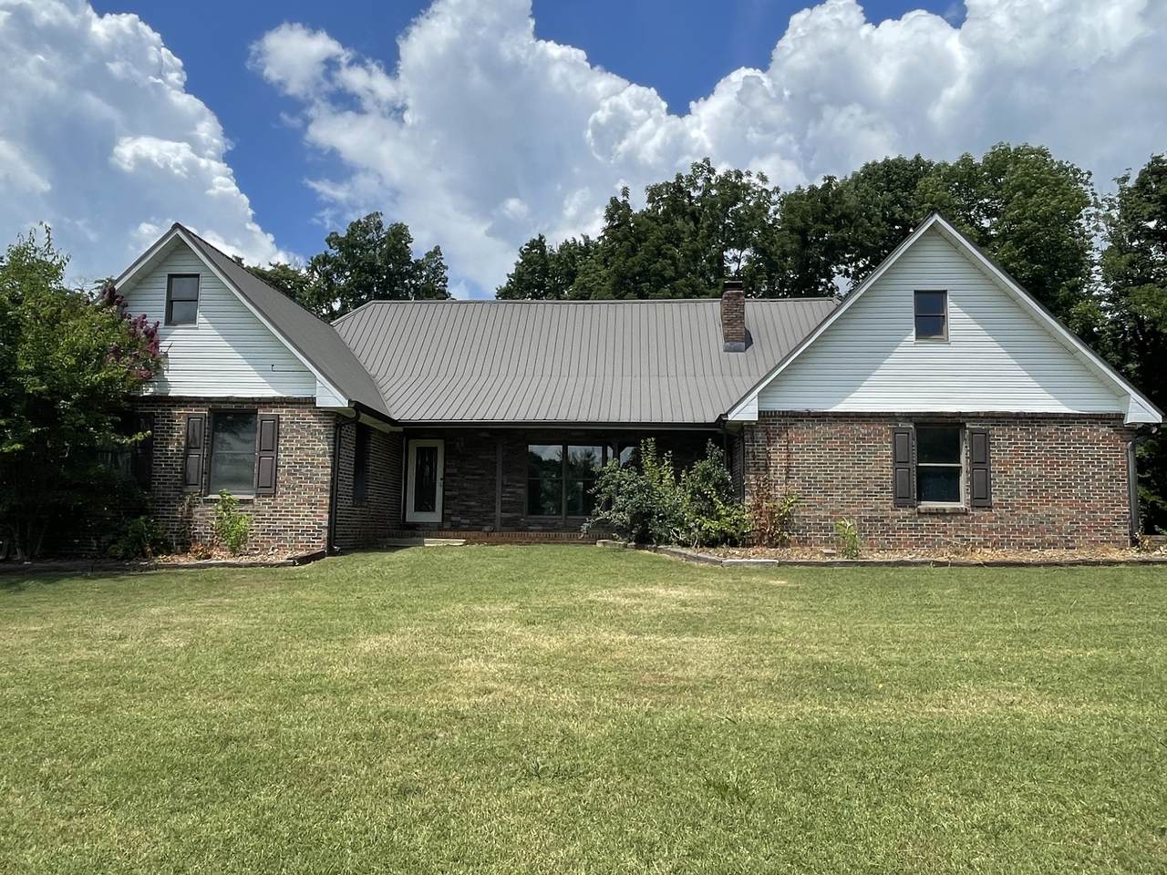 7352 Tanyard Hill Rd - Photo 1