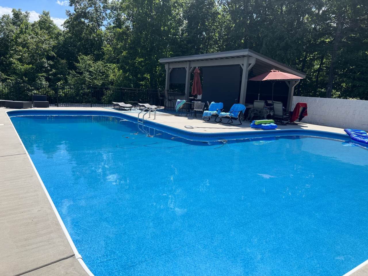 300 Bobby Holt Ln - Photo 1