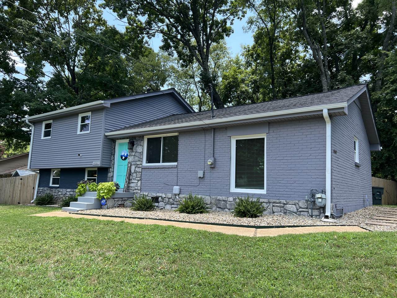 6060 Panama Dr - Photo 1