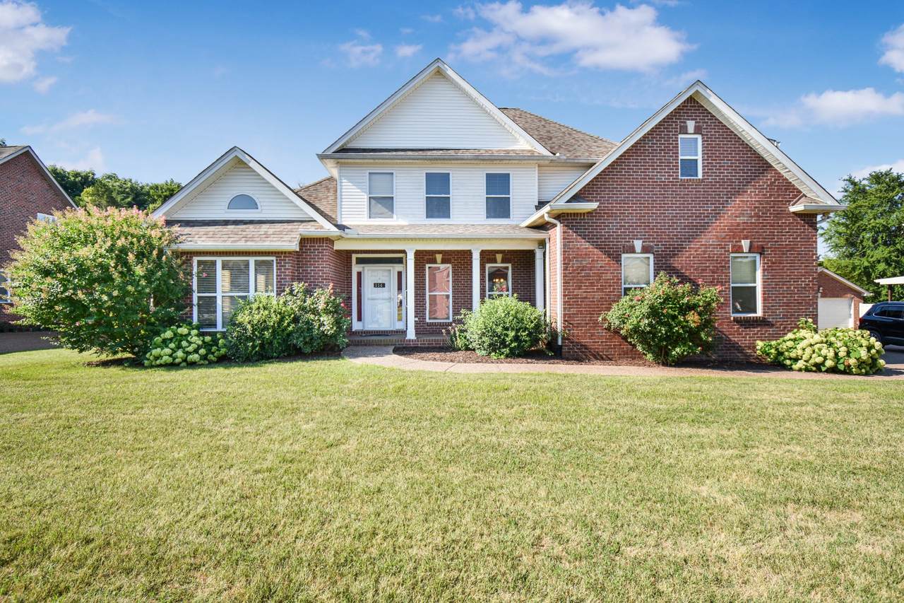 114 Seven Springs Dr - Photo 1