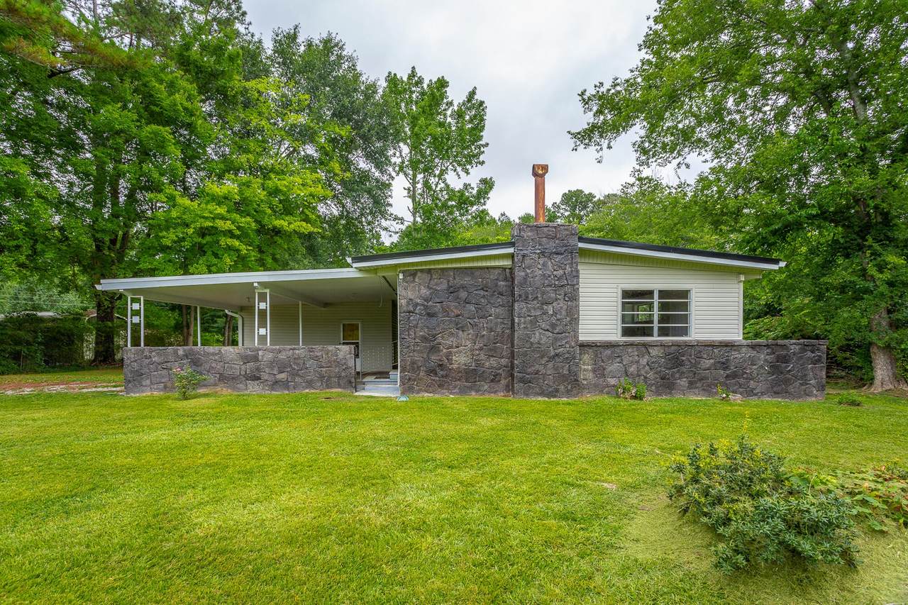 319 Lee And Gordon Mill Rd - Photo 1