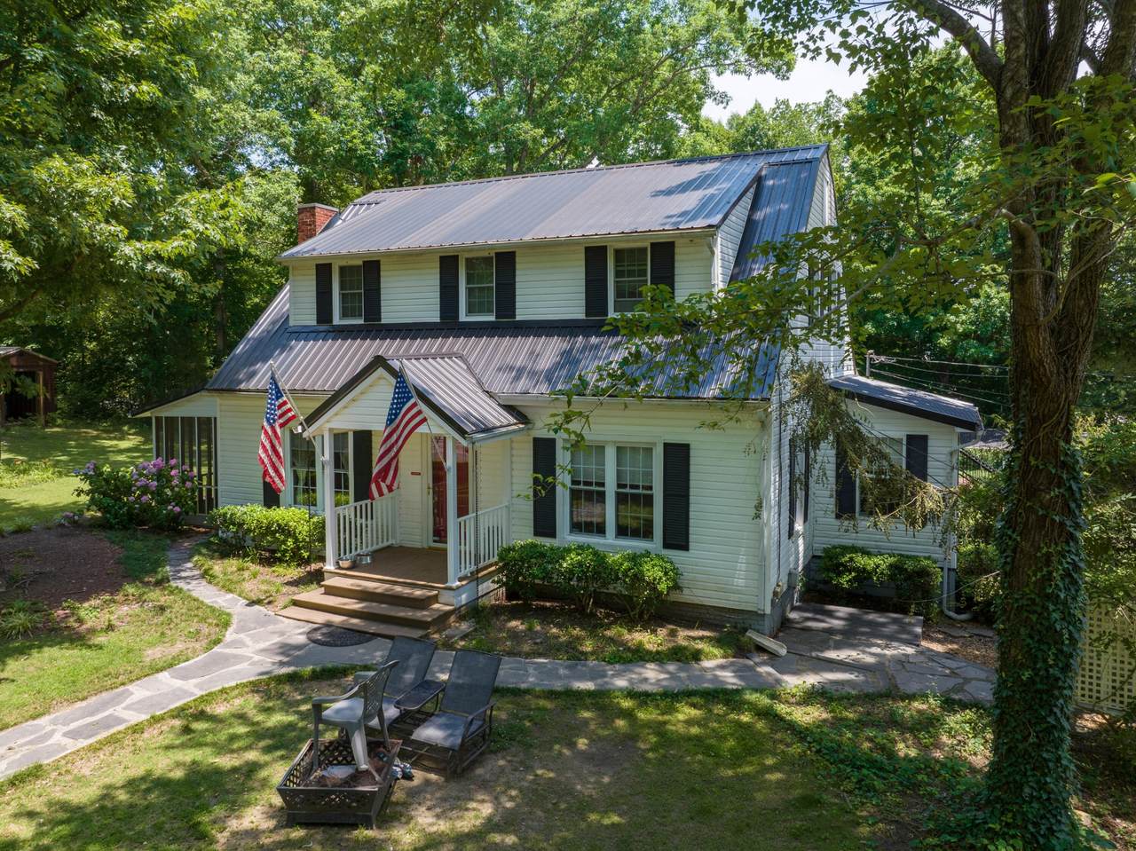 195 Delta Dr - Photo 1