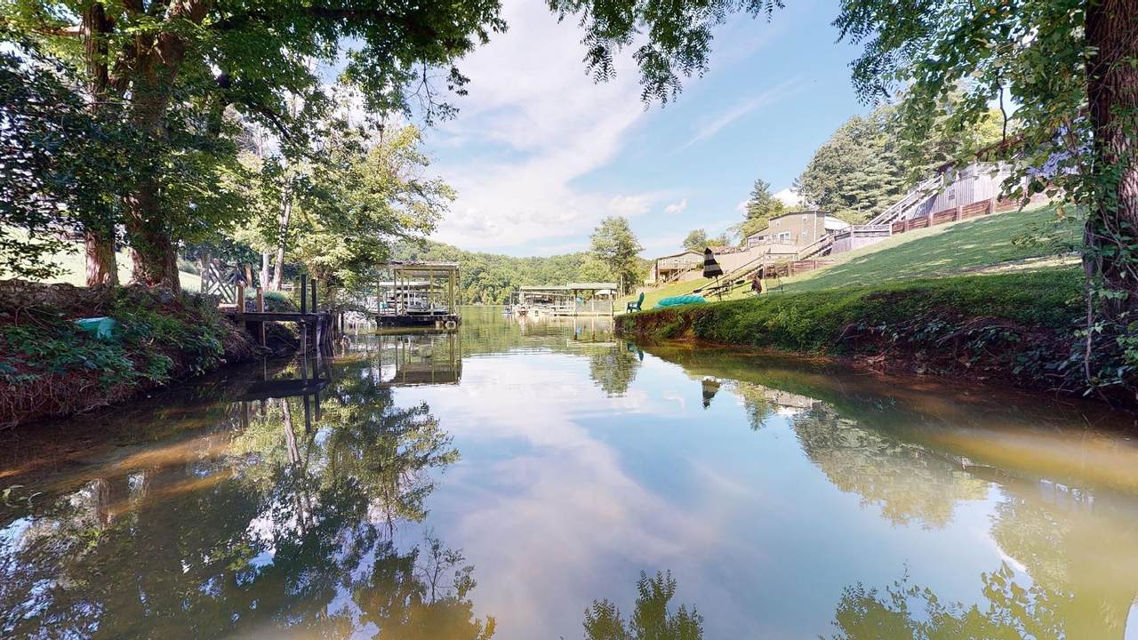 756 Shasteen Hollow Rd - Photo 1