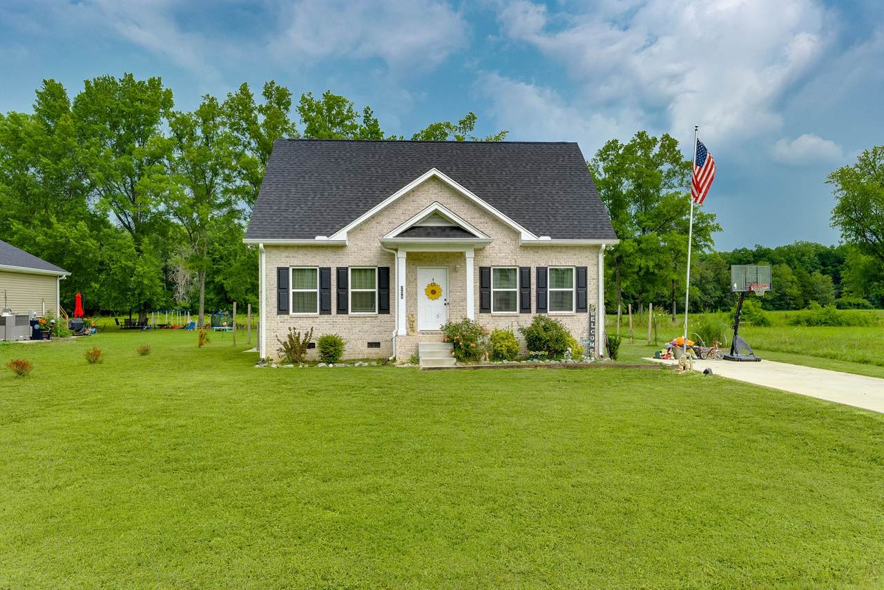 258 Green Meadow Dr - Photo 1