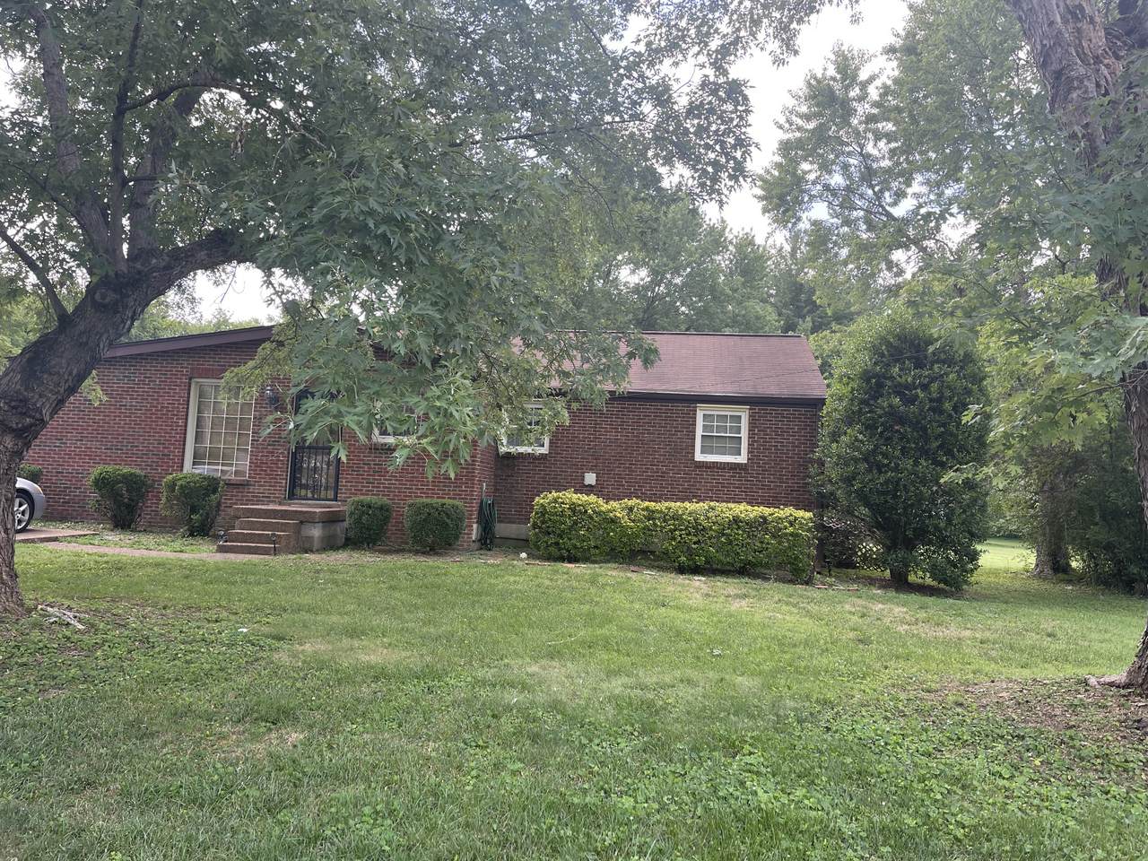 1115 Tuckahoe Dr - Photo 1