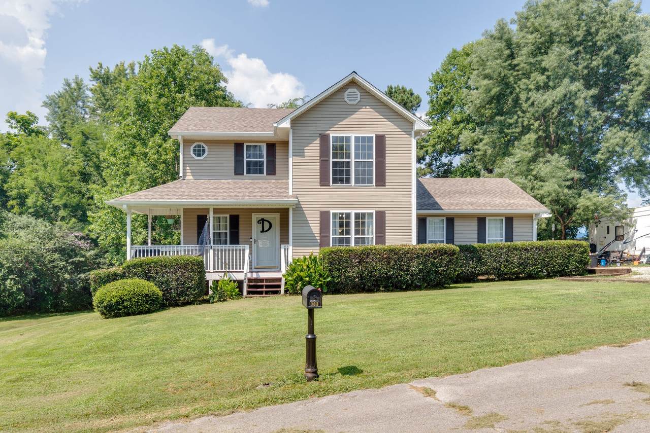 303 Borum Ave - Photo 1