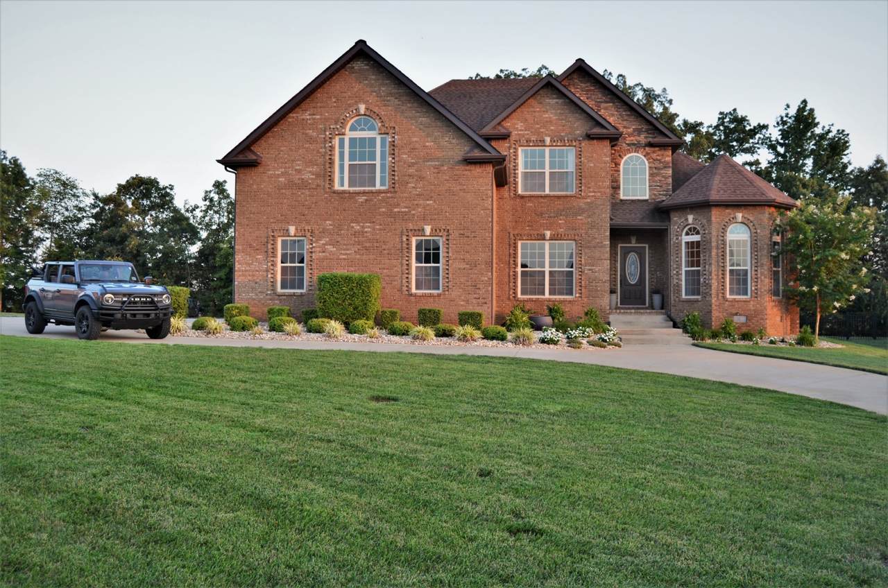 200 Corbin Dr - Photo 1