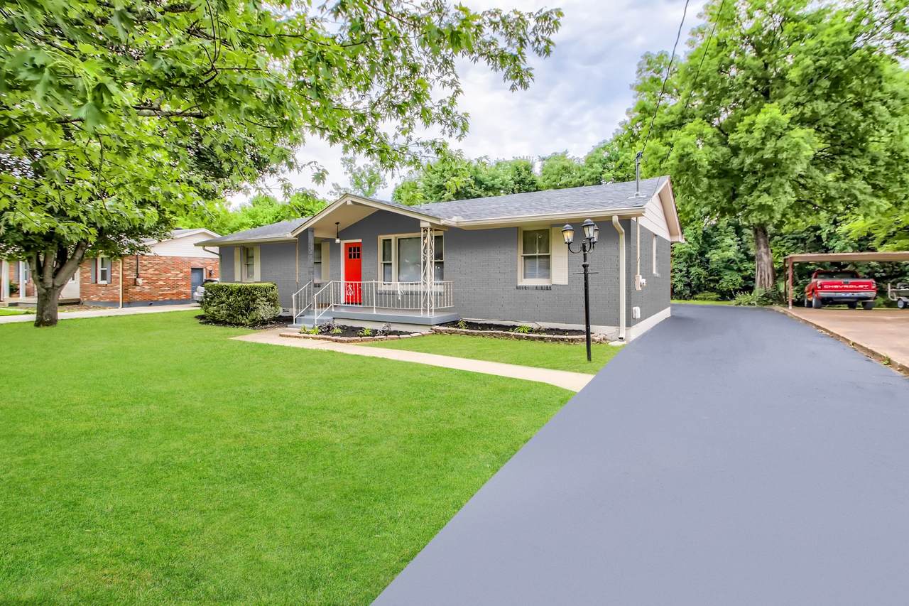 443 Janette Ave - Photo 1