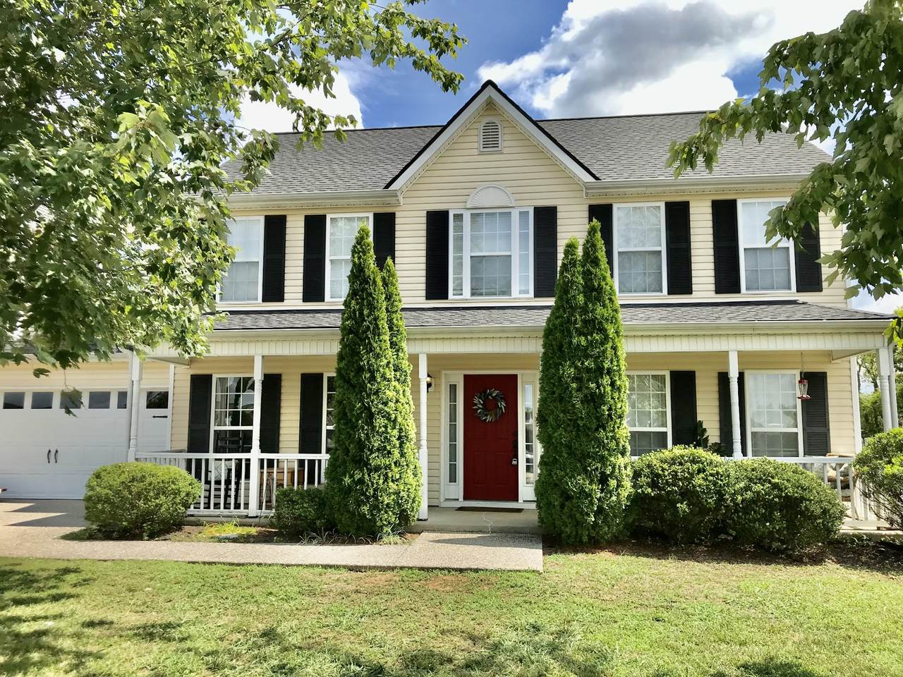 4037 Cadence Dr - Photo 1