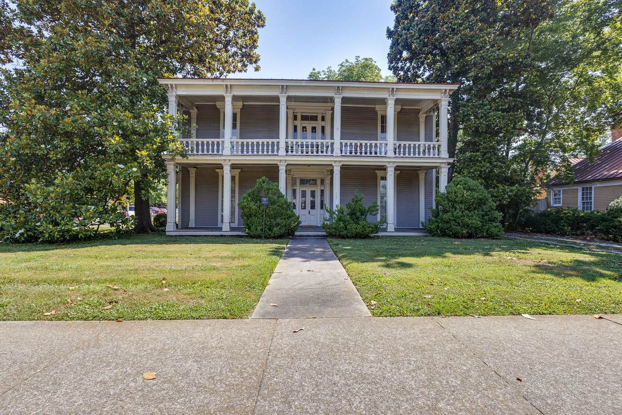 203 3rd Ave - Photo 1