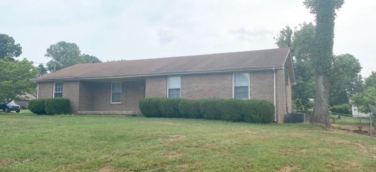 732 Overton Dr - Photo 1
