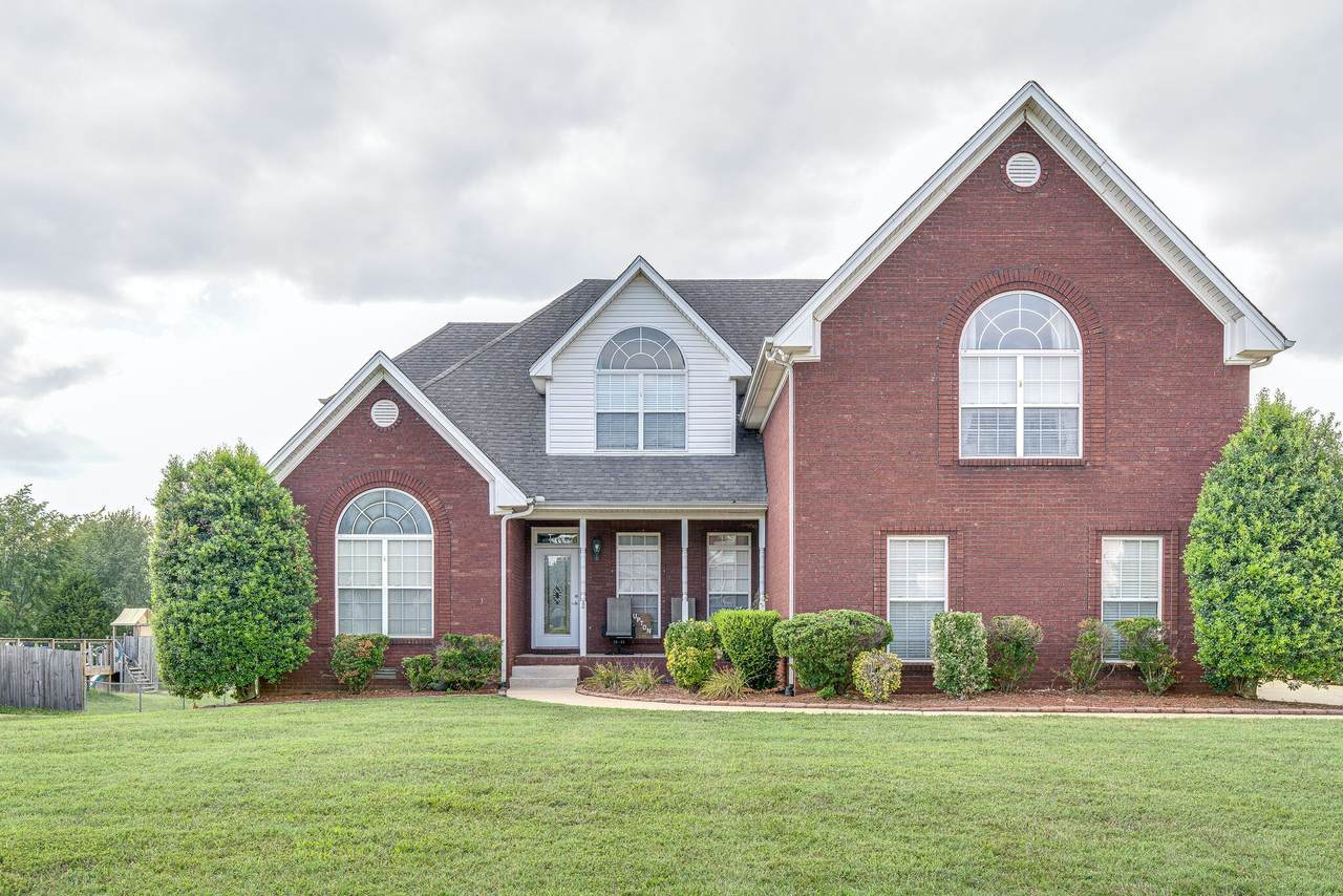 1030 Kacie Dr - Photo 1