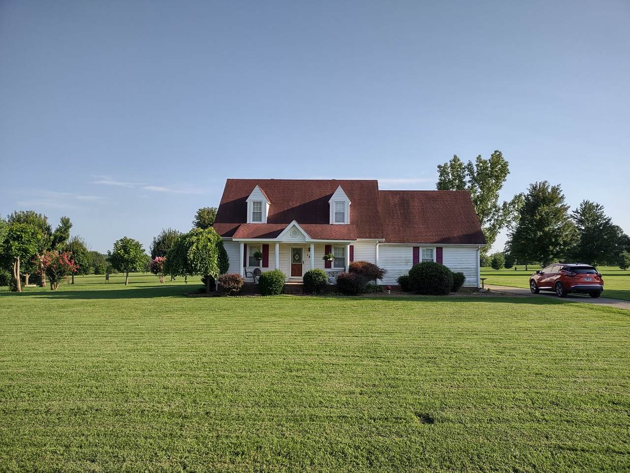 124 Sunrise Dr - Photo 1