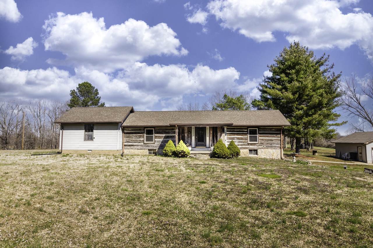 24 Three Oaks Rd - Photo 1